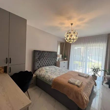 Dovolenkový dom Beverly Hills House Pri Potoku By Pinkreal *