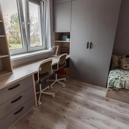 Beverly Hills House Pri Potoku By Pinkreal *