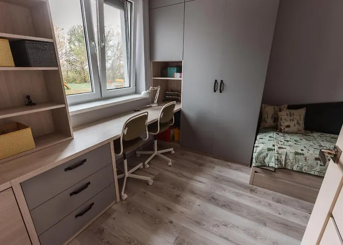 Beverly Hills House Pri Potoku By Pinkreal *