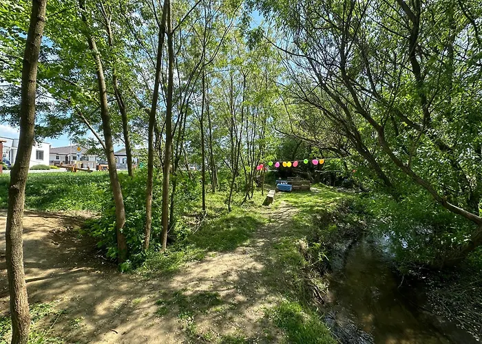 בית נופש Beverly Hills House Pri Potoku By Pinkreal